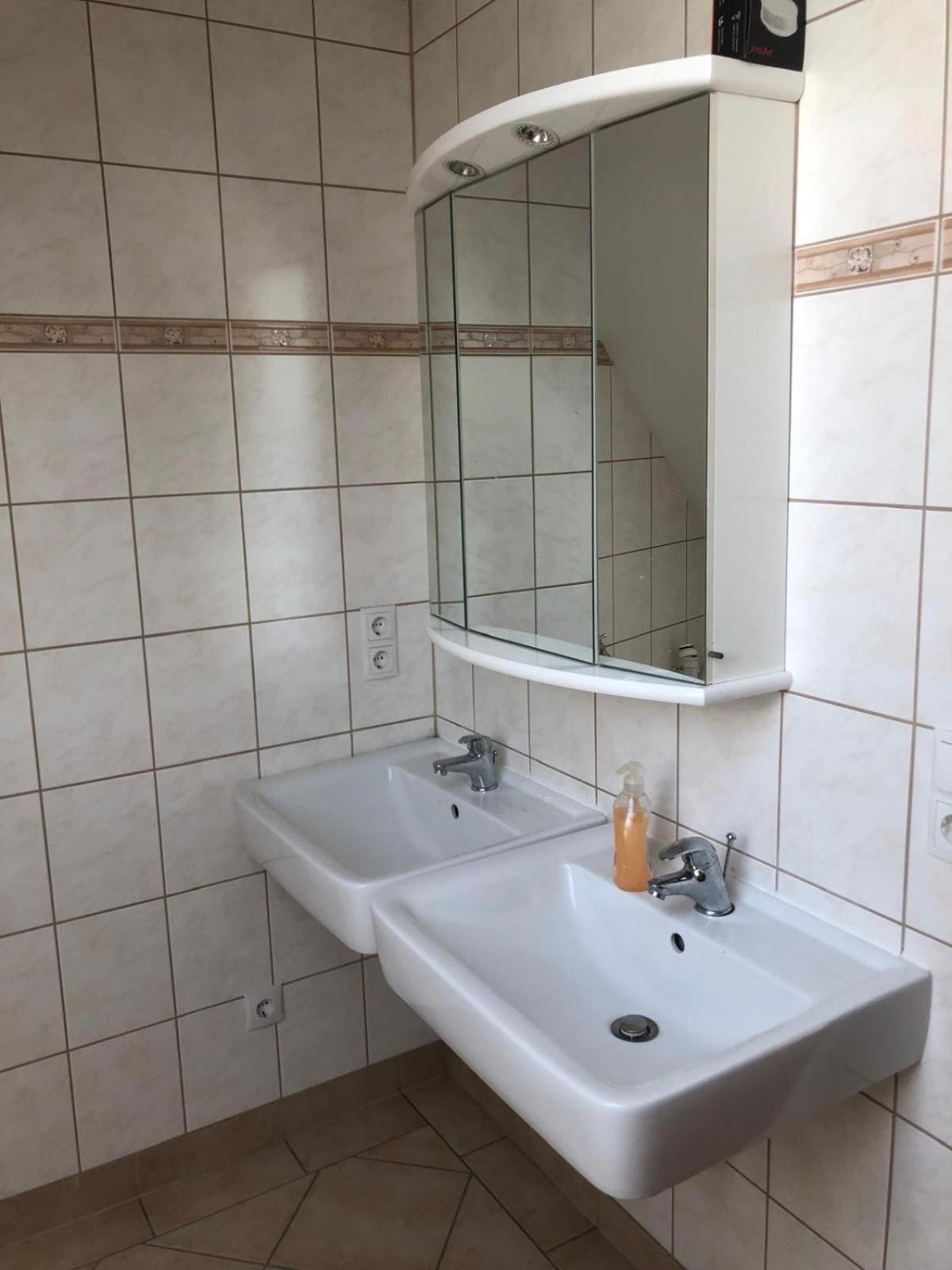 Neu Renovierte Wohnung In Alter Schule Hattgenstein Exterior foto