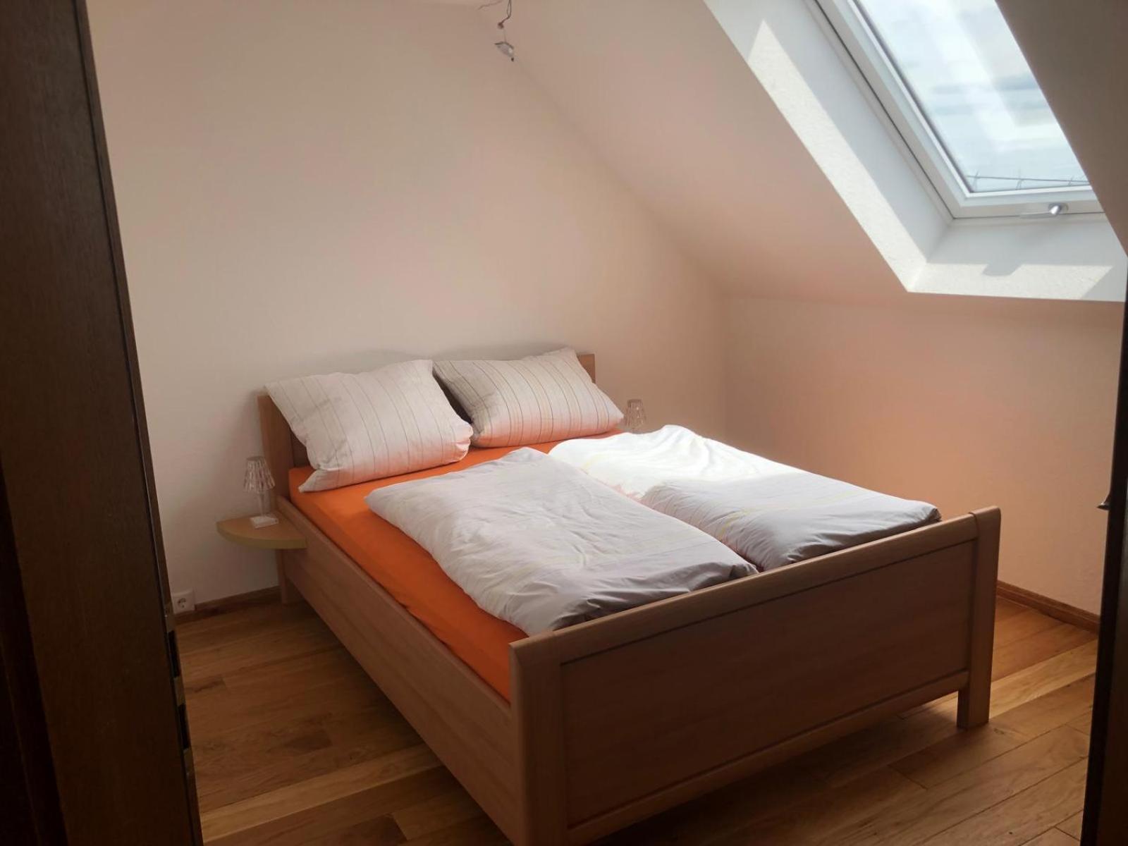 Neu Renovierte Wohnung In Alter Schule Hattgenstein Exterior foto