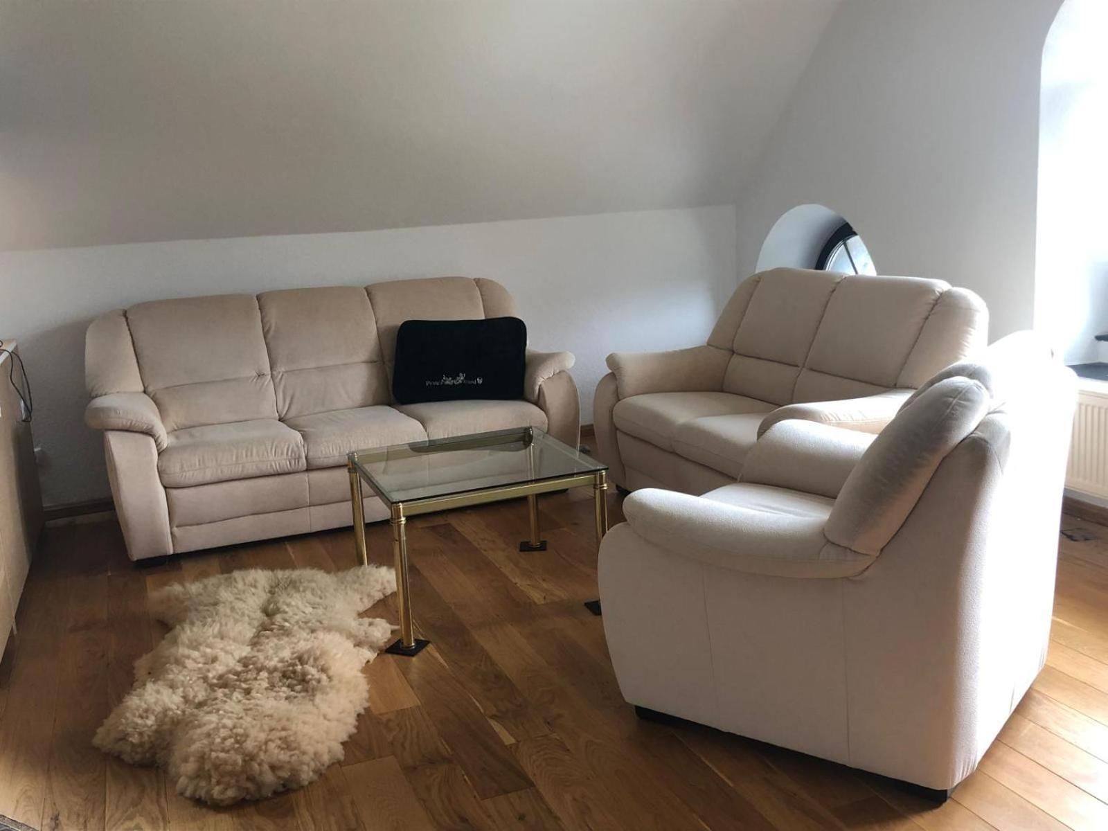 Neu Renovierte Wohnung In Alter Schule Hattgenstein Exterior foto