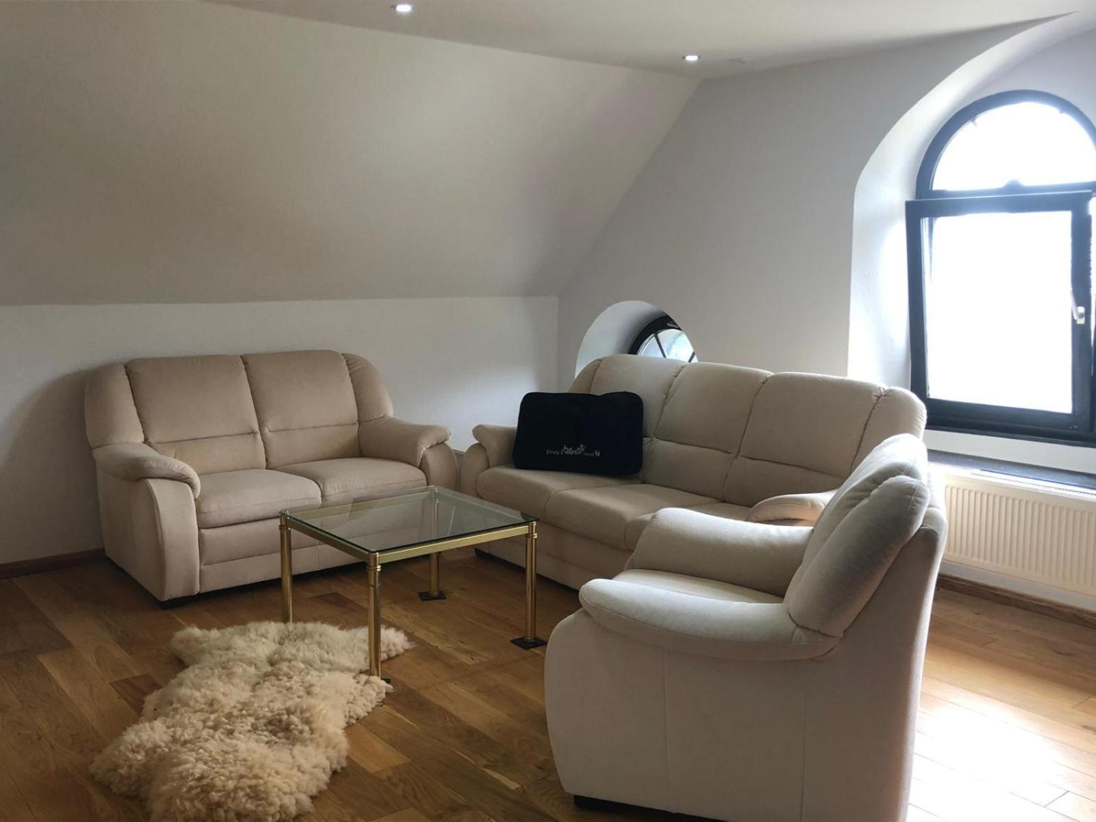 Neu Renovierte Wohnung In Alter Schule Hattgenstein Exterior foto