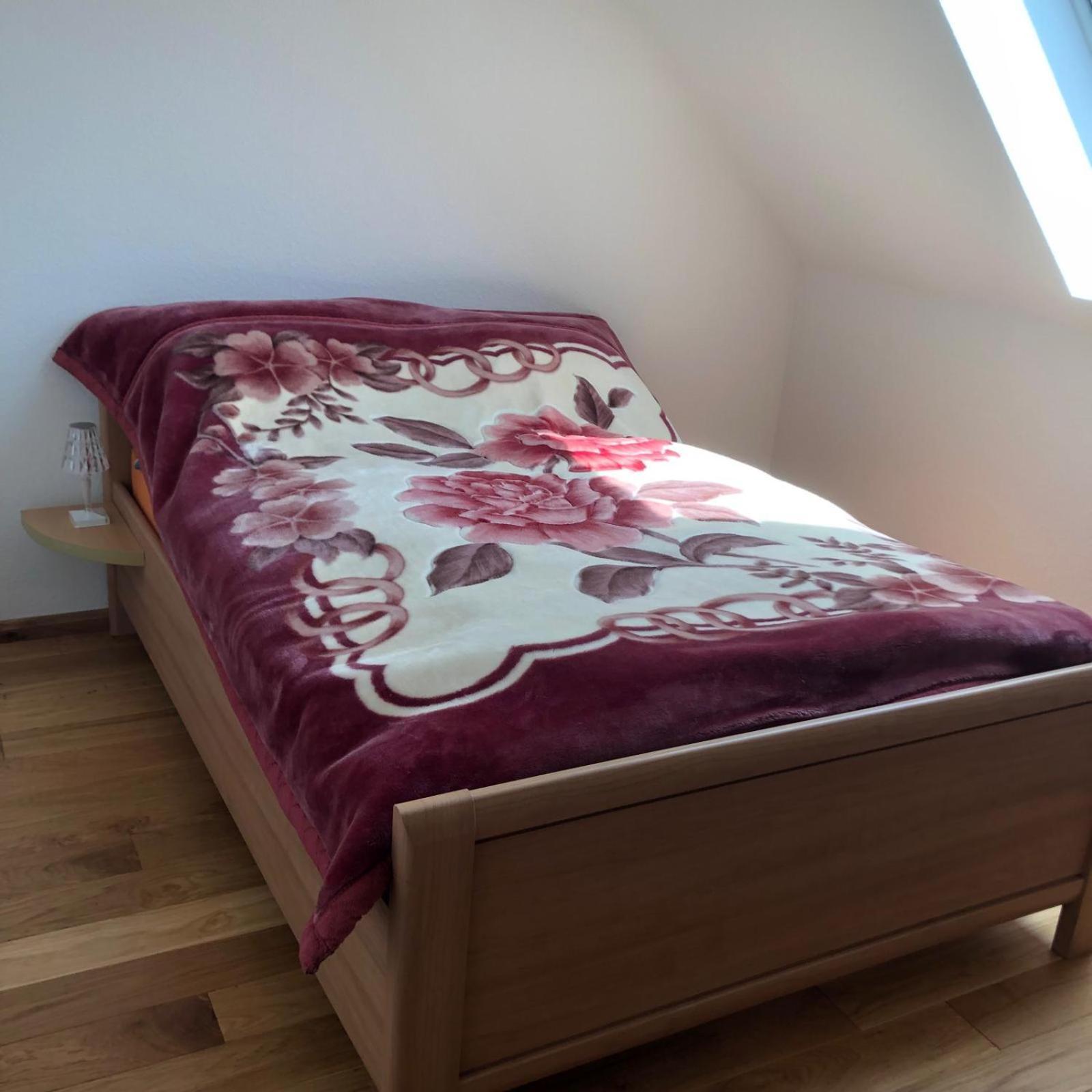 Neu Renovierte Wohnung In Alter Schule Hattgenstein Exterior foto